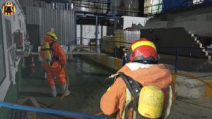 Fuga de ácido acético en una nave de Paterna